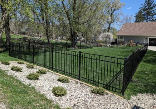 Aluminum Fencing: A Comprehensive Guide to Cost-Efficient and Stylish Fencing